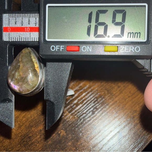 Labradorite ring - Picture 7 of 7